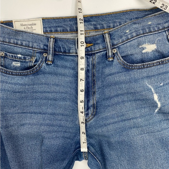 Abercrombie and Fitch Athletic Slim Jeans size 30x32 - Picture 5 of 9